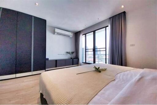 Experience Modern Living: 2-Bedroom Apartment for Rent in Sukhumvit 49