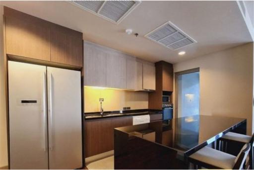 Experience Modern Living with Spacious 4-Bedroom Units and Open Kitchen in Sukhumvit 30 - 920071001-10959