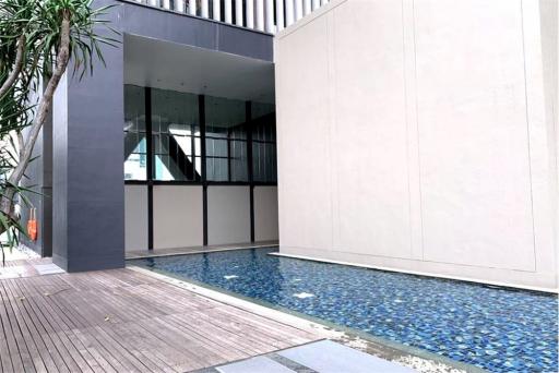 Contemporary style condominium The Met in a convenient area located on South Sathorn 6. - 920071062-96