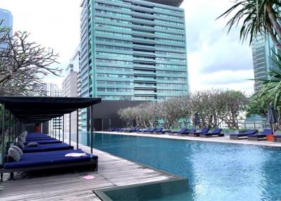 Contemporary style condominium The Met in a convenient area located on South Sathorn 6. - 920071062-96