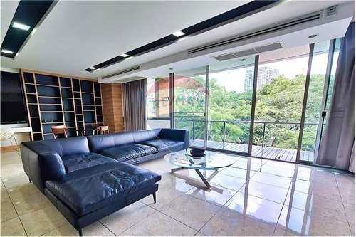 Experience Comfort and Convenience: Rent a Spacious 2-Bedroom Unit at Ficus Lane Sukhumvit 44/1 - 920071001-10957