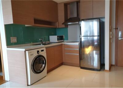 Experience Luxury Living: Spacious 1-Bedroom High Floor at The Emporio Place Available for Rent - 920071001-10950