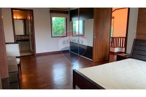 Luxury House, Close to Suwannaphum Airport 3+1 Beds only 33,000 THB per month - 920071045-156