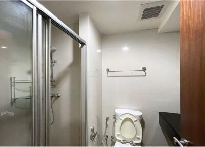 Prime Location Alert: Spacious 2 Bedrooms For Rent Near BTS Asoke! - 920071001-10902