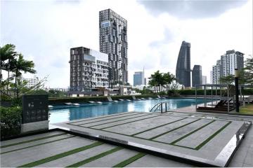 "Luxurious 2-Bed Condo in Bangkok