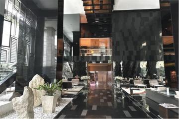 "Luxurious 2-Bed Condo in Bangkok