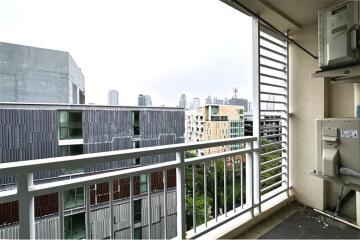 "Spacious 3BR Condo for Rent in Prime Sukhumvit"