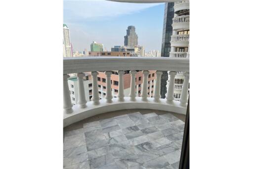 Stunning River View 1-Bedroom Condo on High Floor at State Tower - For Sale Now!