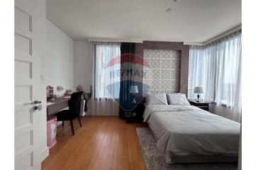 For rent ready to move in  3 bedroom Aguston Sukhumvit 22