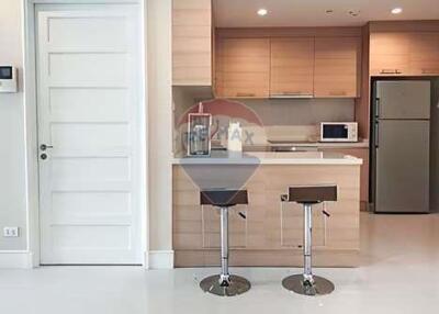 Score a Deal with a Fully Renovated 3-Bedroom Unit at Aguston Sukhumvit 22 for Only 22MB!