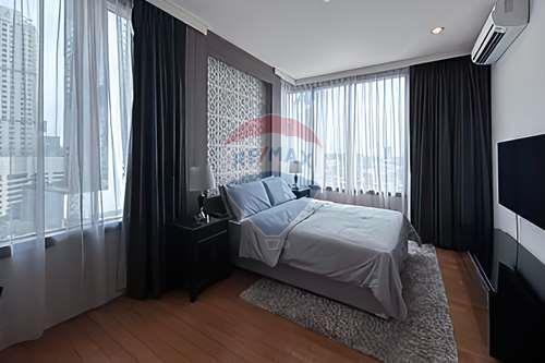 Score a Deal with a Fully Renovated 3-Bedroom Unit at Aguston Sukhumvit 22 for Only 22MB! - 920071001-10877