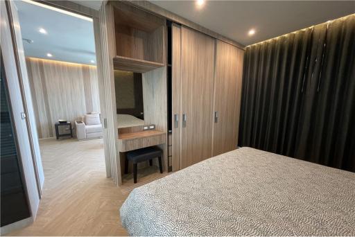 Luxury Living: Rent a 2-Bedroom Condo in Sukhumvit 28 Today!