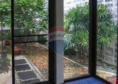 Spacious and Stylish 3+1 Bedroom House for Sale in Sathorn - Your Dream Home Awaits! - 920071001-10871