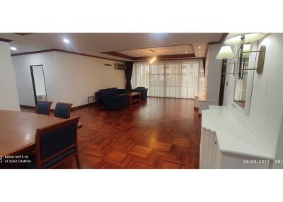 Pet friendly renovated 3 bedroom Sukhumvit 23 BTS Asoke - 920071001-10858