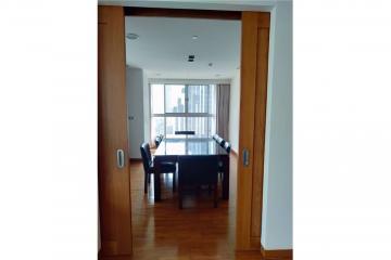 Spacious and Pet-Friendly: 4+1 Bedroom Apartment for Rent in Sukhumvit 23, BTS Asoke and MRT Sukhumvit!