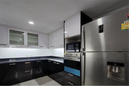 Pet-Friendly Paradise: Spacious 4-Bedroom Condo for Rent in Sukhumvit 24, BTS Phrom Phong! - 920071001-10816