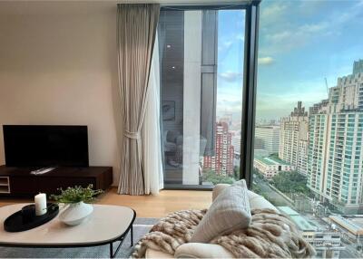 Brand new 1 bedroom high floor nice view  Life One Wireless BTS Ploenchit - 920071001-10853