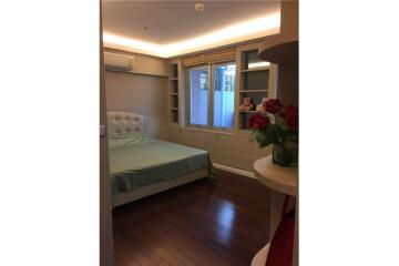 For rent spacious 2 bedrooms at Silom Grand Terrace. Just a short walk to BTS - 920071001-10867