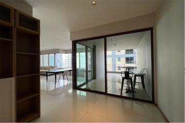 Live in Luxury: Spacious 3-Bedroom + Maidroom with Big Balcony for Rent at The Emporio Place - 920071001-10859