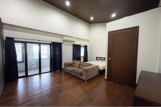 townhouse,for rent,4bed,Special price,in Ekamai,BTS Ekamai