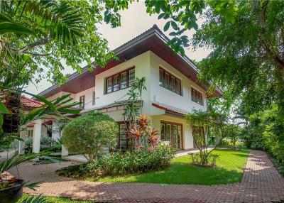 Single house Lakeside Villa Bang Na Pet Friendly