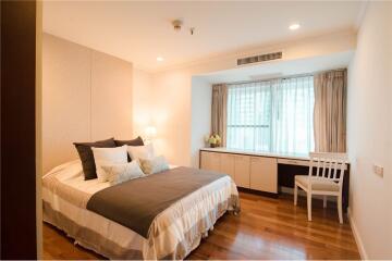 Newly Renovated! Modern 3+1Bed with unblocked view and balcony for rent in Asoke