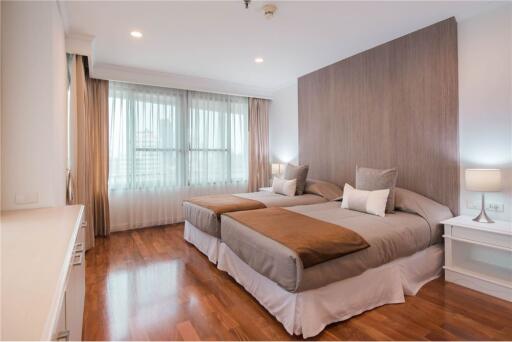 Newly Renovated! Modern 3+1Bed with unblocked view and balcony for rent in Asoke - 920071001-9541