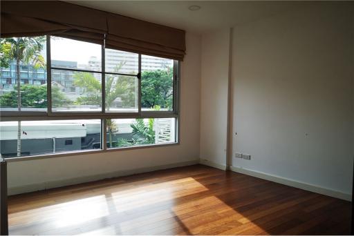 Hot Deal! 2Bed 2Bath with balcony and greenery view for sale at The 49 Plus 2