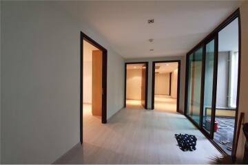 Baan Lux Sathon 3 Bedrooms For Sale 42MB - 920071001-4654