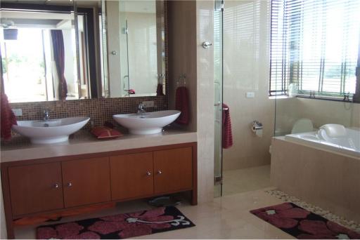 Phuket,Luxury 3 Bedrooms Condo Royal Phuket Marina - 920081001-1109