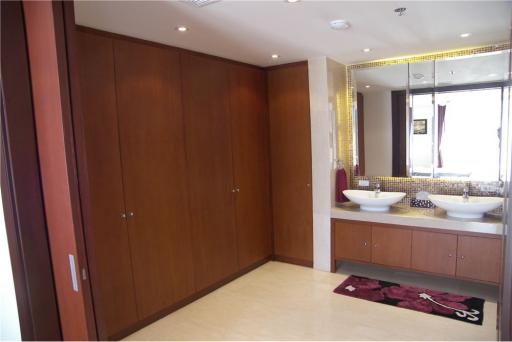 Phuket,Luxury 3 Bedrooms Condo Royal Phuket Marina - 920081001-1109