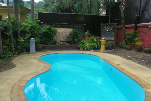 PATONG 3  BEDROOMS POOL VILLA FULLY FURNISHED