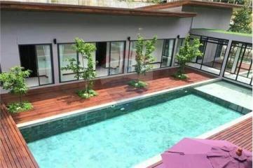 Villa with swimming pool for sale in Kathu on land of 1220 sqm - 920081001-1145