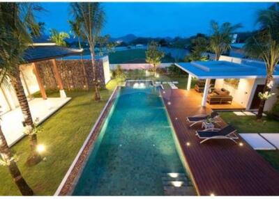 The Luxury Private Pool Villa 4-5bedrooms