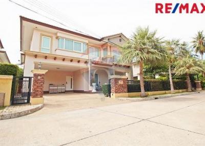 265 Sqm., 4 Beds, 4 Baths House listed for ฿ 12,700,000.