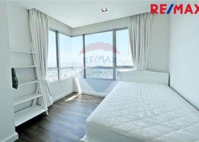 81 Sqm., 2 Beds, 2 Baths Townhouse listed for ฿ 8,200,000.