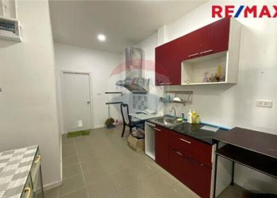 132 Sqm., 2 Beds, 2 Baths Townhouse listed for ฿ 1,990,000.