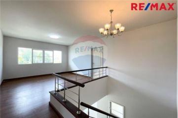 469 Sqm., 4 Beds, 3 Baths House listed for ฿ 7,000,000.