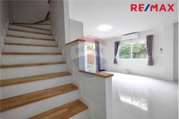 88 Sqm., 3 Beds, 2 Baths Townhouse listed for ฿ 2,250,000.