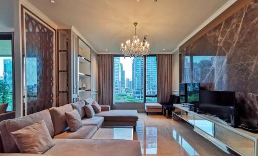 For RENT : Sindhorn Residence / 2 Bedroom / 3 Bathrooms / 224 sqm / 285000 THB [R11749]
