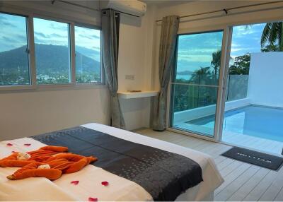 SEA-VIEW VILLA WITH PRIVATE POOL AND ROOFTOP LAMAI