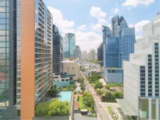 2 Bedrooms 2 Bathrooms Size 106sqm. Siri Residence for Sale 17mTHB