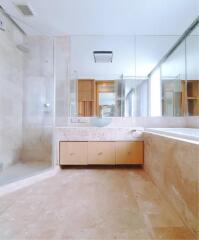 2 Bedrooms 2 Bathrooms Size 106sqm. Siri Residence for Sale 17mTHB