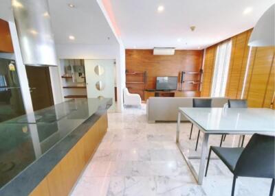 2 Bedrooms 2 Bathrooms Size 106sqm. Siri Residence for Sale 17mTHB