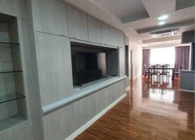 3 Bedrooms 3 Bathrooms Size 223sqm. President Park for Sale 17mTHB
