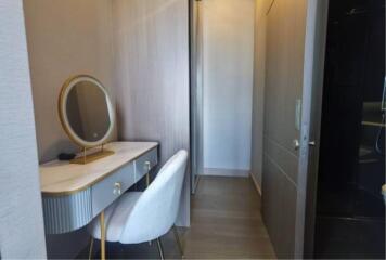 1 Bedroom 1 Bathroom Size 35sqm The Esse at Singha Complex for Rent 30,000THB