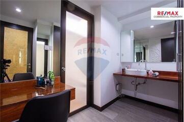 Apartment for RENT in Phrakhanong near BTS - 920271016-250