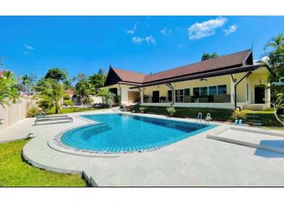 976 Sqm., 3 Beds, 2 Baths House listed for ฿ 9,900,000.
