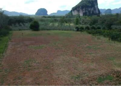 Land for sale 4 Rai 1.7million baht/rai