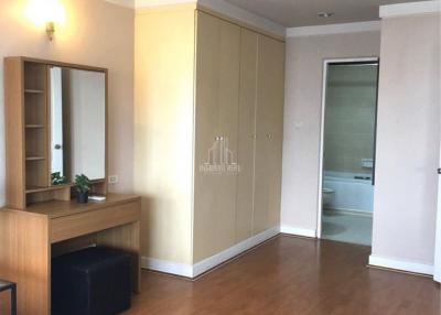 Pet Friendly  For Rent 3 Bed 2 Bath Condo Waterford Diamond Sukhumvit 30/1 Close to BTS Phrom Phong/Thonglor